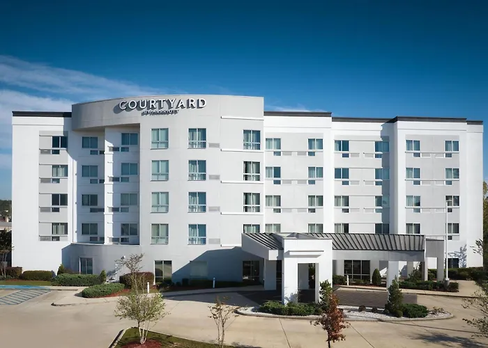 Courtyard By Marriott Hammond