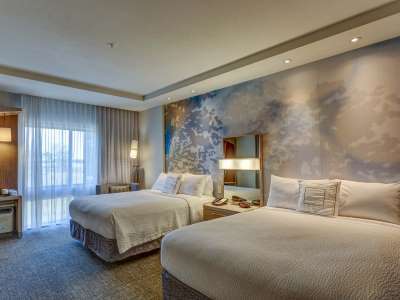 Courtyard By Marriott Hotel